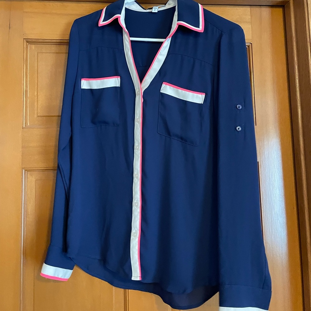Express S Botton Down Long Sleeve Top